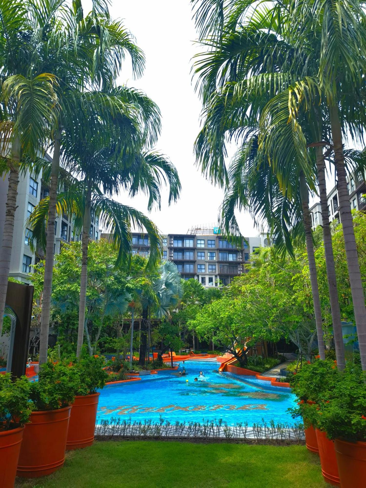 Lahabana Resort HHQ Exterior photo